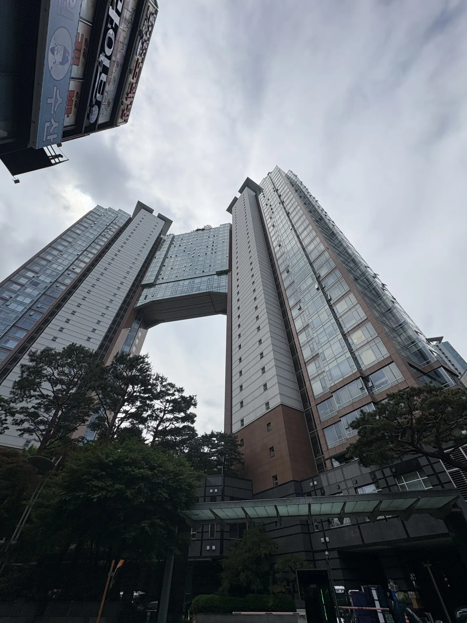 송도 트윈타워 환기청정기 시공 현장